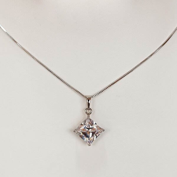 Collar Cristal Eterno